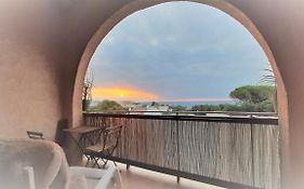 Charmant Appartement Vue Mer A 100M De La Plage.
